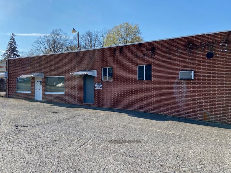 1414 E Morris St, Dalton, GA for lease - Building Photo - Image 3 of 10