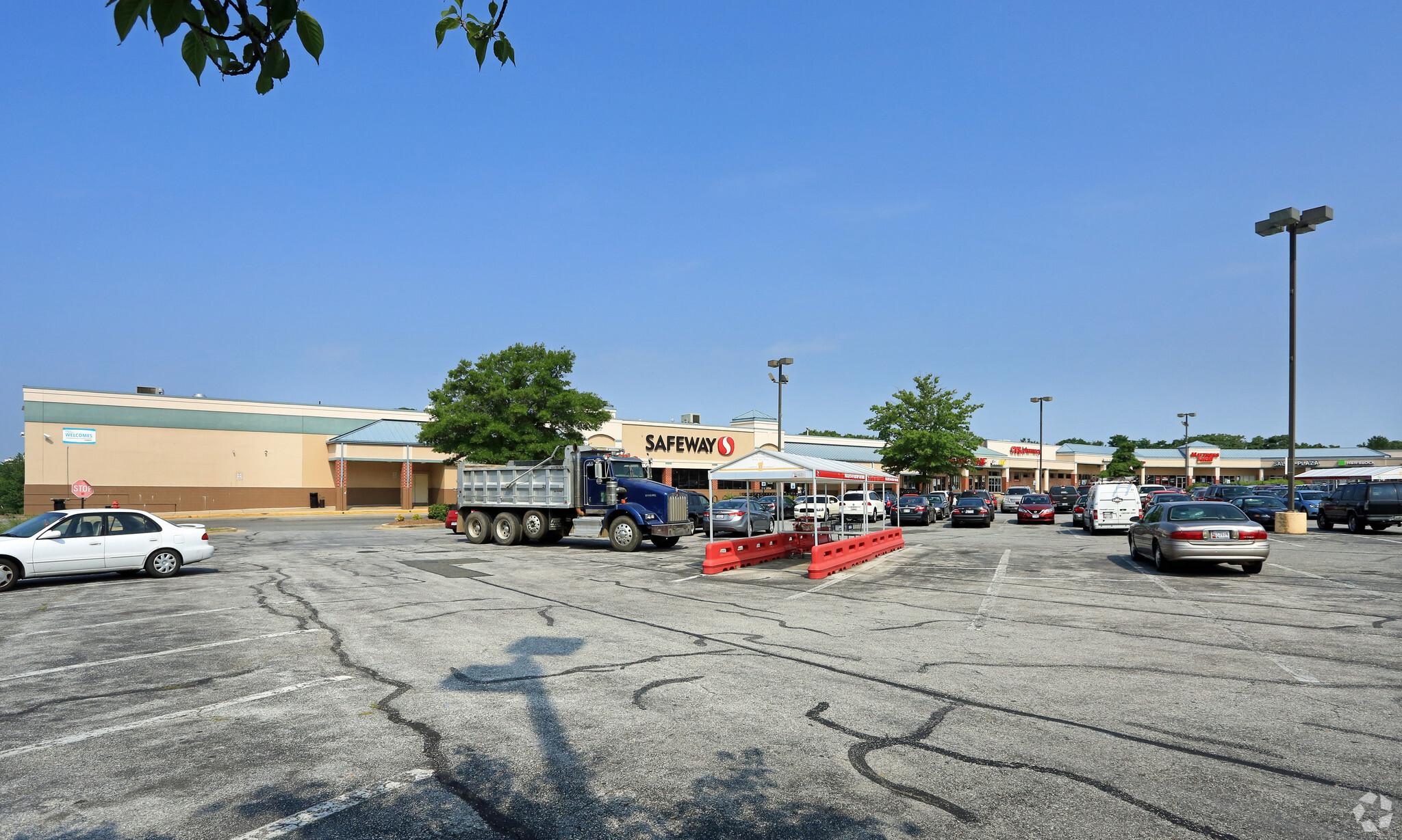 6041-6235 Oxon Hill Rd, Oxon Hill, MD for lease Building Photo- Image 1 of 11