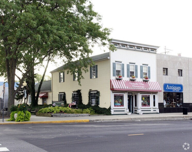 204 S Main St, Crown Point, IN for sale - Primary Photo - Image 1 of 1