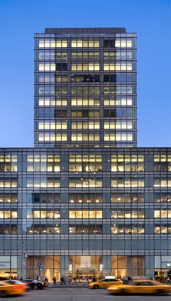 1120 Avenue of the Americas, New York, NY for lease - Building Photo - Image 2 of 6