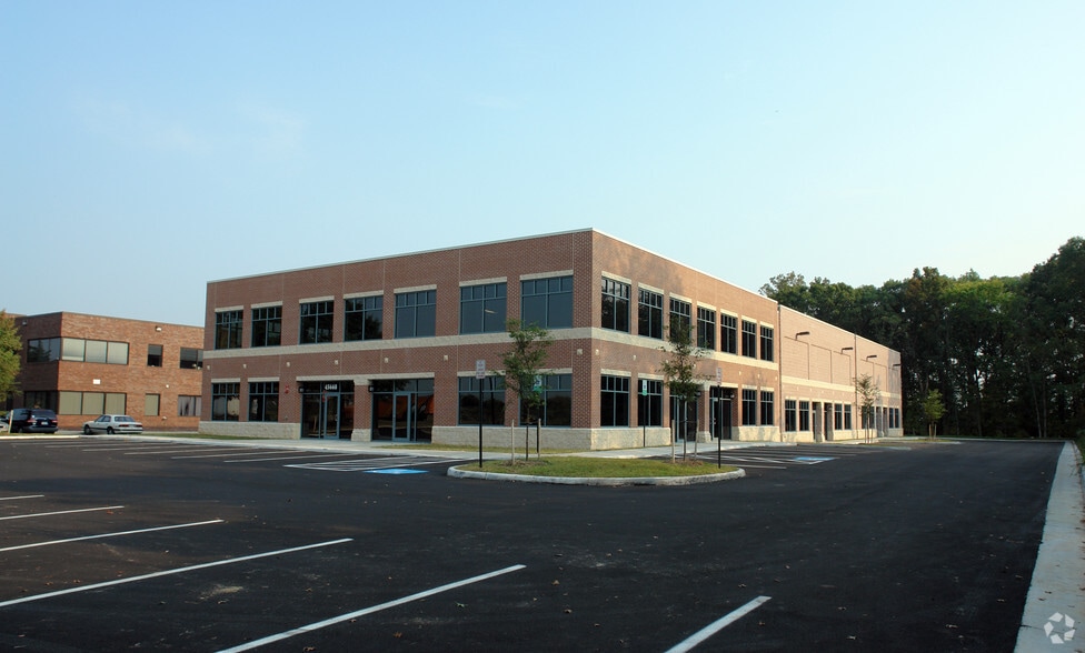 45668 Terminal Dr, Dulles, VA for sale - Primary Photo - Image 1 of 1