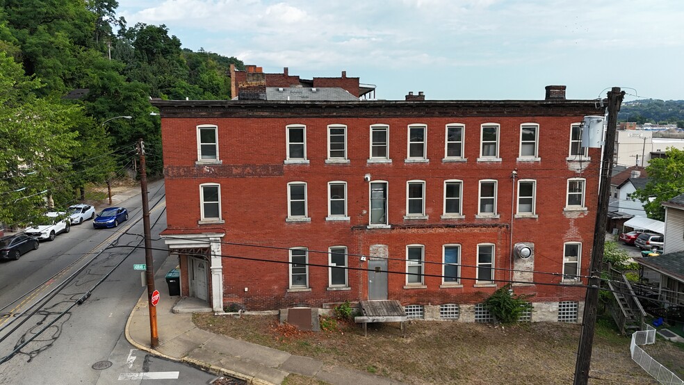 900 Island Ave, Mc Kees Rocks, PA for sale - Building Photo - Image 3 of 36