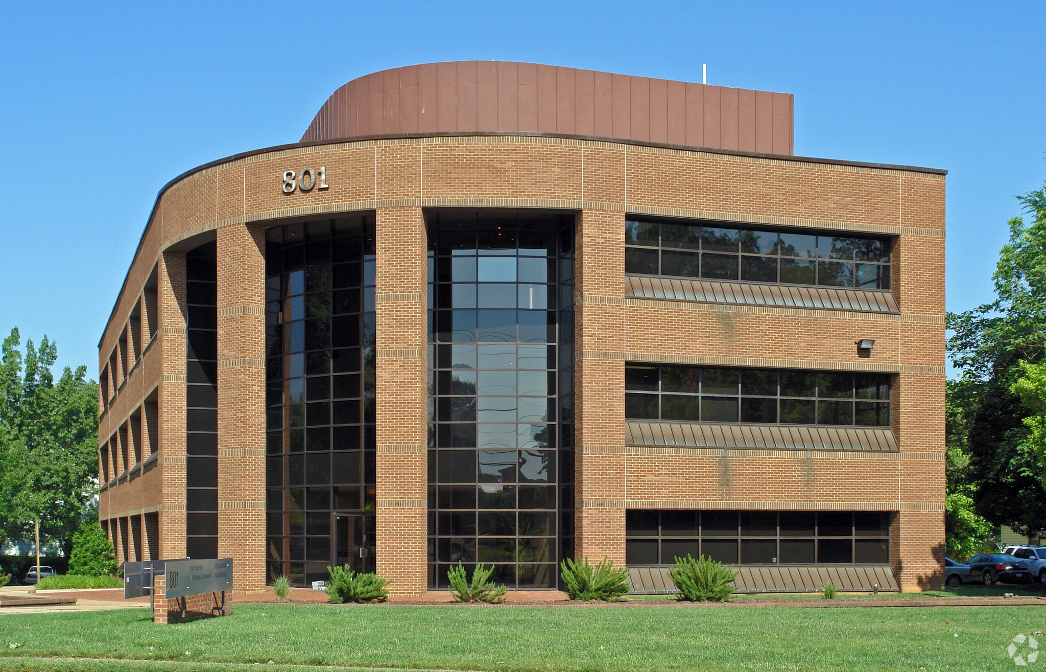 801 Oberlin Rd, Raleigh, NC for sale Building Photo- Image 1 of 1