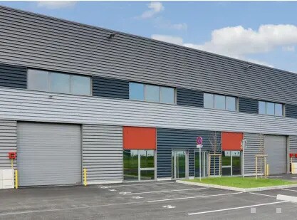 Industrial in Le Thillay for lease - Building Photo - Image 3 of 8