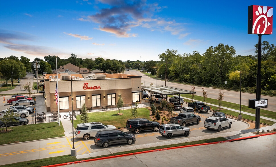 2801 FM 120, Denison, TX for sale - Building Photo - Image 1 of 3