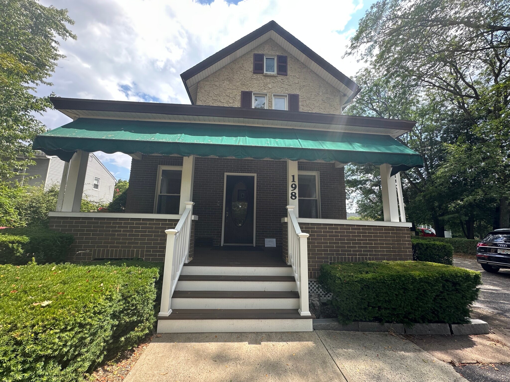 198 Orange Ave, Suffern, NY for lease Primary Photo- Image 1 of 9