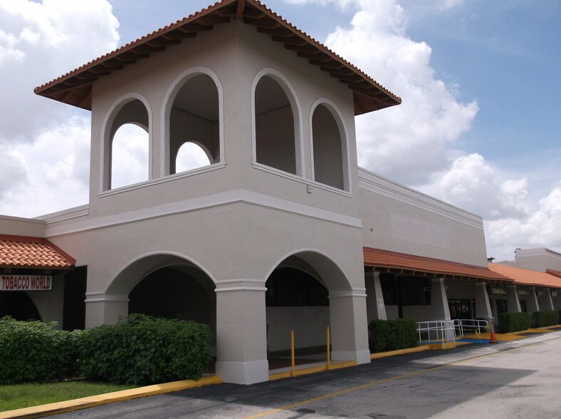 22923-23086 Sandalfoot Plaza Dr, Boca Raton, FL for lease - DSCF1719 - Image 1 of 8