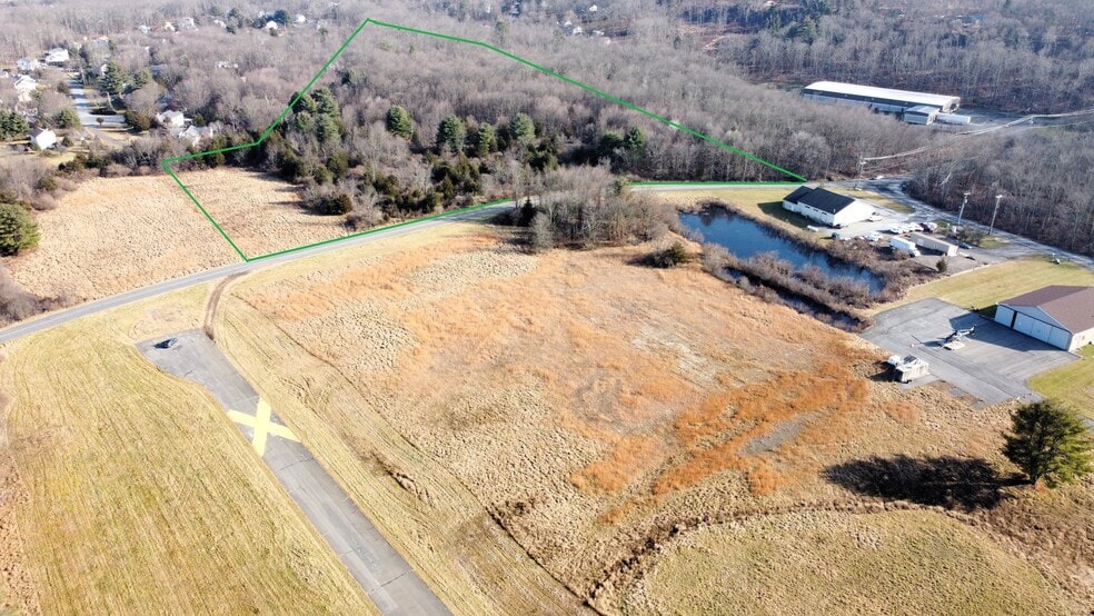 Airport Rd, East Stroudsburg, PA for sale - Building Photo - Image 2 of 4