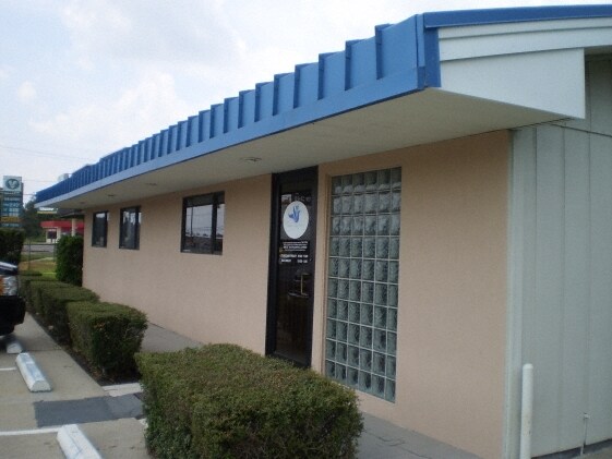 960 W Roundbunch Rd, Bridge City, TX for sale Primary Photo- Image 1 of 1