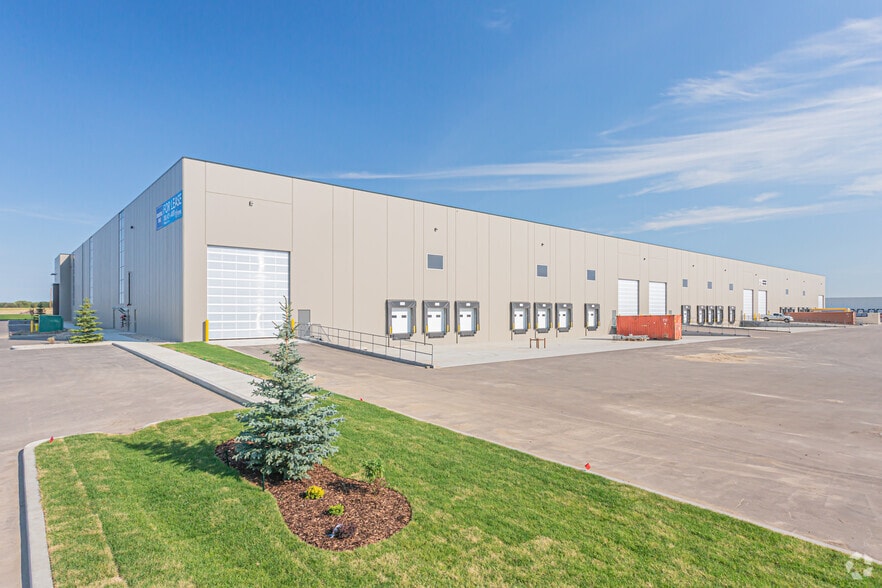 3615 11 St, Nisku, AB for lease - Building Photo - Image 2 of 3