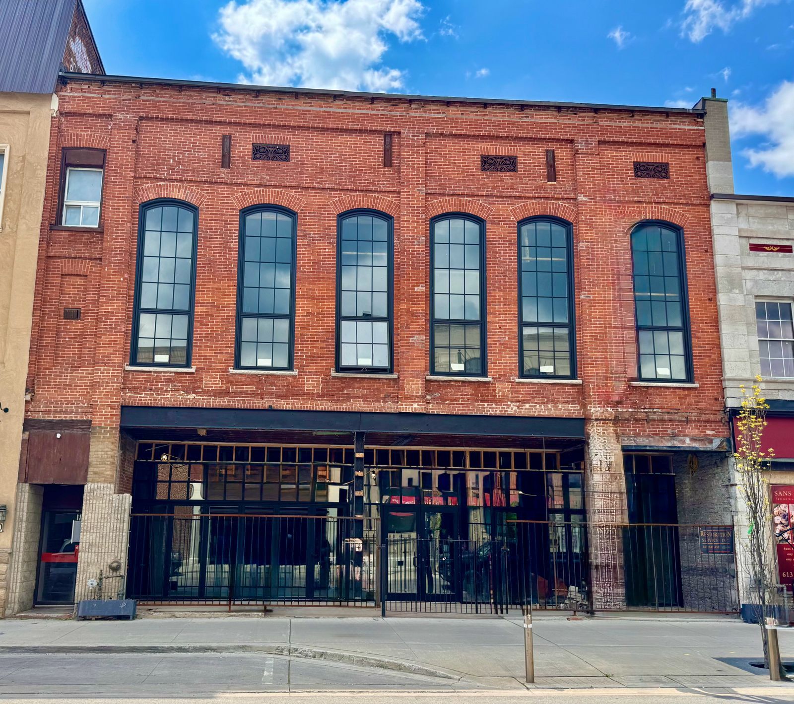 232 Front St, Belleville, ON for sale Building Photo- Image 1 of 17