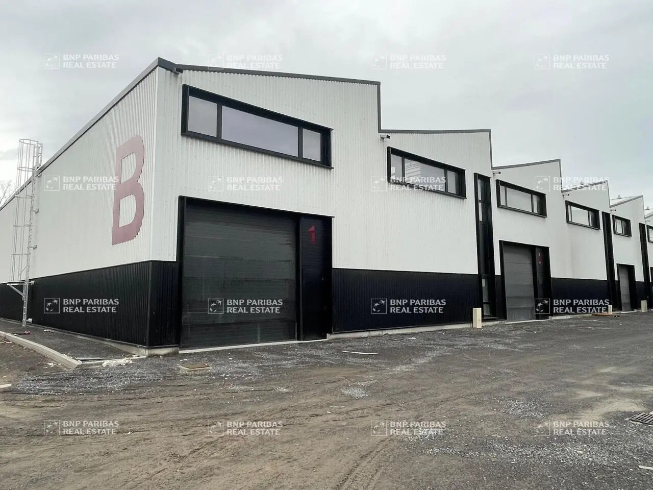 Office in Grande-Synthe for lease Building Photo- Image 1 of 17