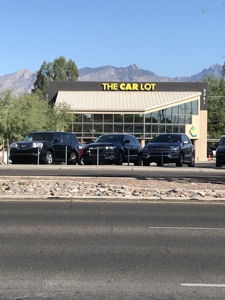 5341 E Speedway Blvd, Tucson, AZ for sale - Building Photo - Image 2 of 3