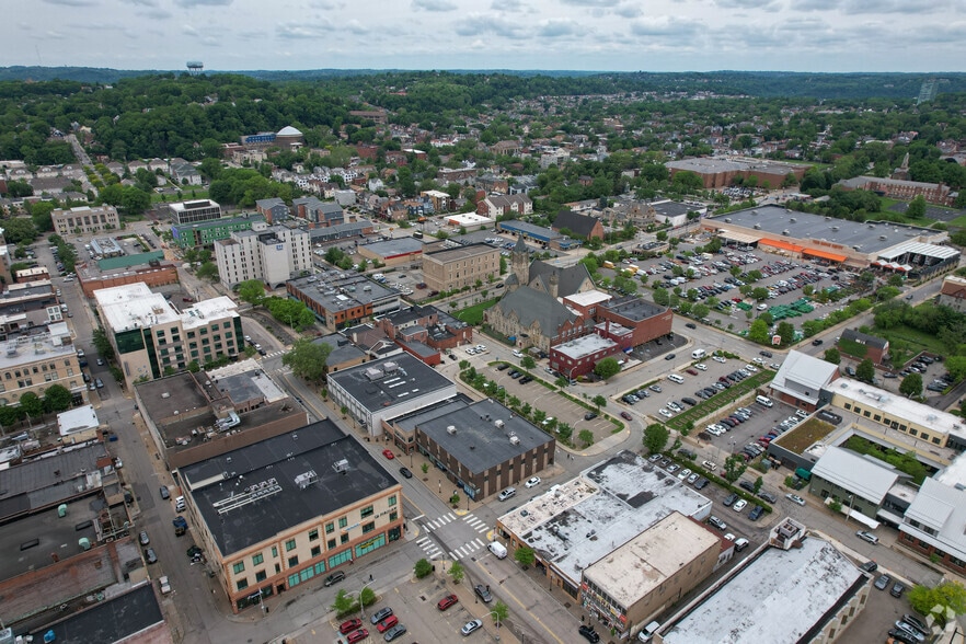 6023-6033 Broad St, Pittsburgh, PA for lease - Aerial - Image 2 of 3