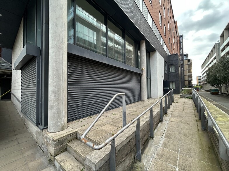 12 Arundel St, Manchester for sale - Building Photo - Image 2 of 9