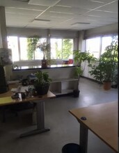 Avenue Du Château, Saint-Ouen-l'Aumône for lease Interior Photo- Image 1 of 6