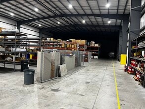 16140 Lee Rd, Fort Myers, FL for lease Interior Photo- Image 1 of 3