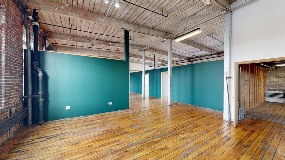 221 Pine St, Florence, MA for lease - Matterport 3D Scan - Image 3 of 40