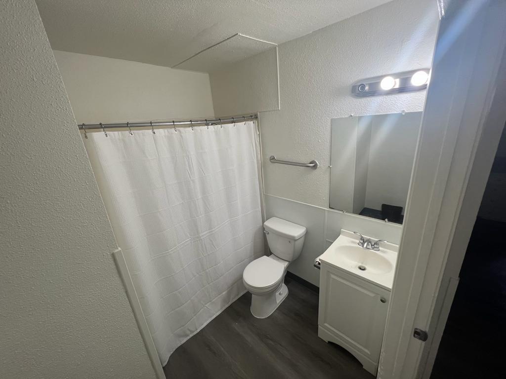 5128 Pine Ave, Pasadena, TX 77503 Pine Tree Lodge Assisted Living