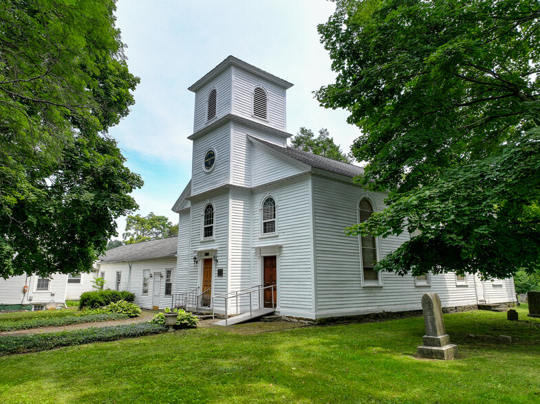 4408 Albany Post Rd, Hyde Park, NY for sale - Primary Photo - Image 1 of 16