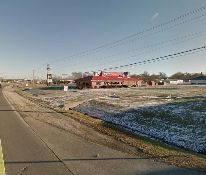 600 E Highway 22, Centralia, MO 65240