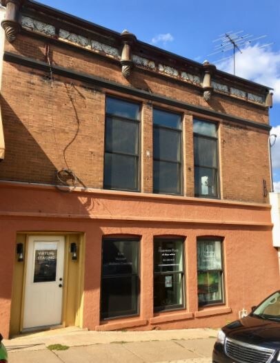 118 E Chestnut St, Stillwater, MN for sale Primary Photo- Image 1 of 1