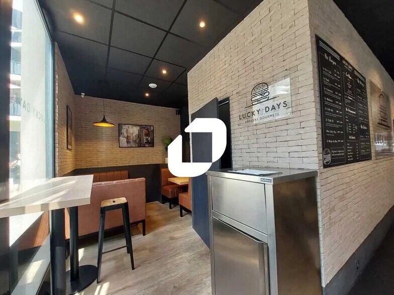 Retail in Castelnau-le-Lez for sale - Interior Photo - Image 3 of 14