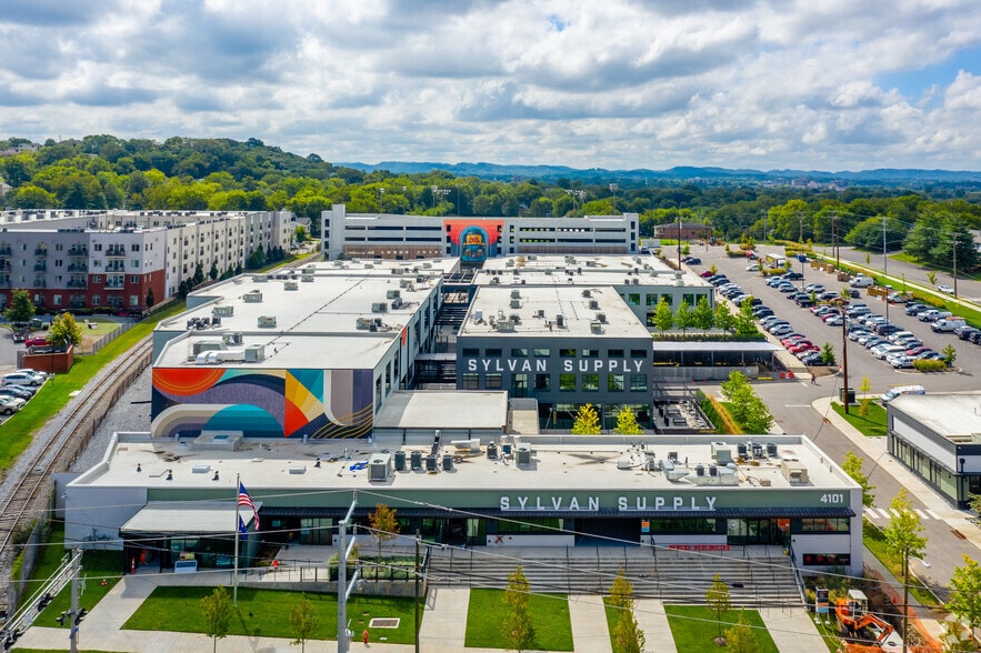 4101 Charlotte Ave, Nashville, TN for lease - Aerial - Image 3 of 10