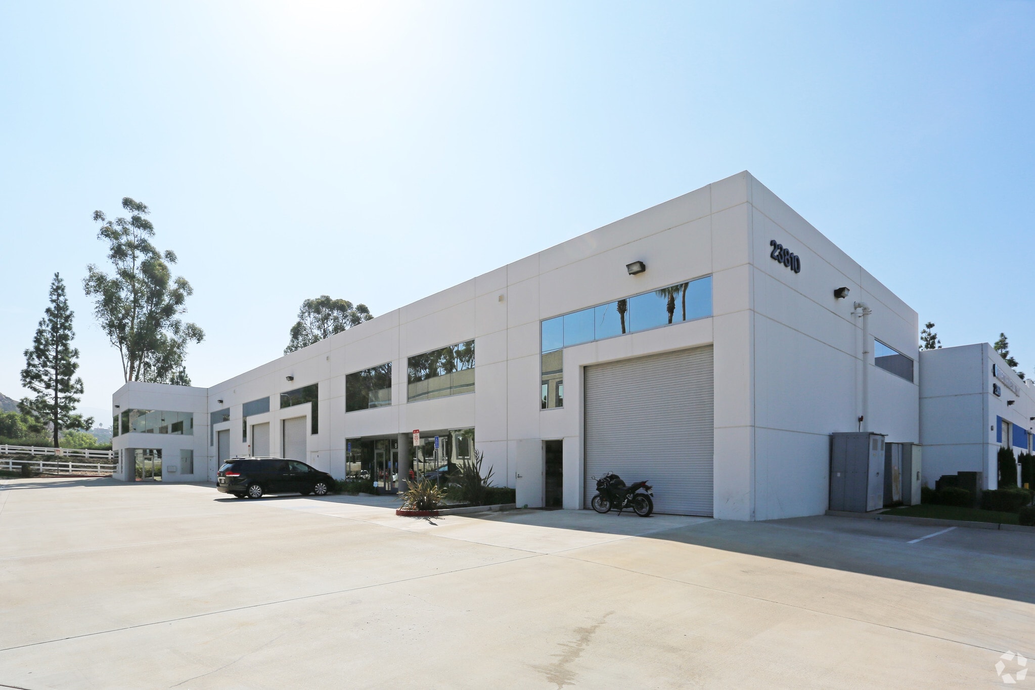 23810 Via Del Rio Ave, Yorba Linda, CA for lease Building Photo- Image 1 of 17