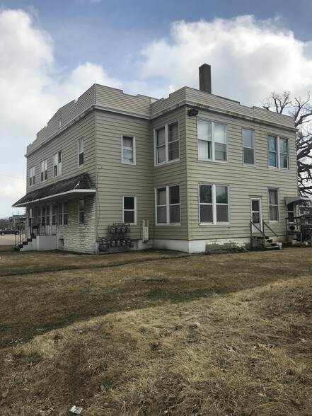 1808 27th St, Rock Island, IL for sale - Primary Photo - Image 1 of 1