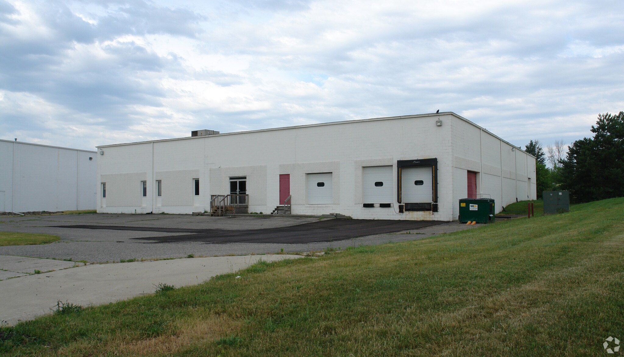 3327 Ranger Rd, Lansing, MI for sale Primary Photo- Image 1 of 1