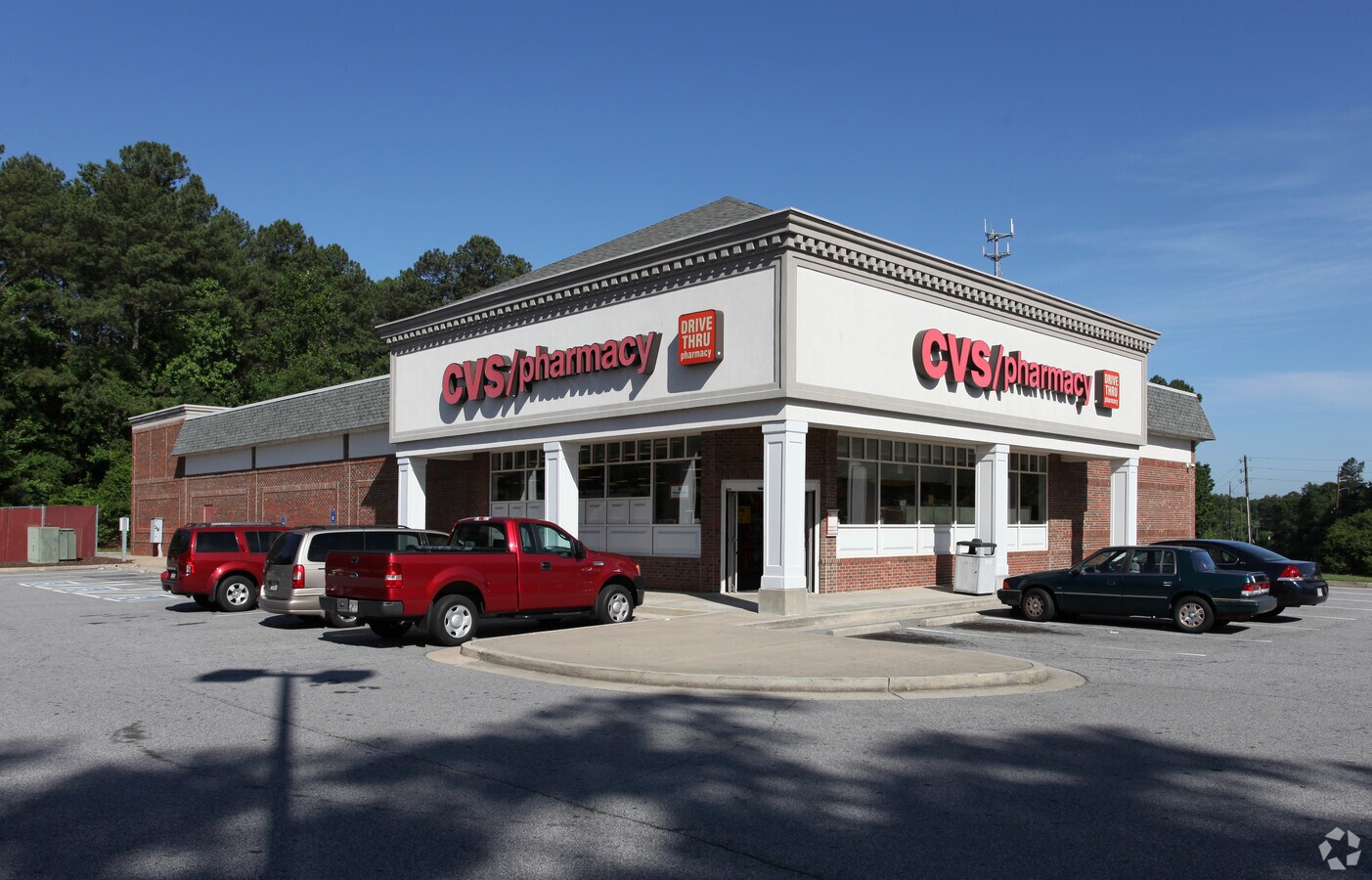 815 Beaver Ruin Rd NW, Lilburn, GA 30047