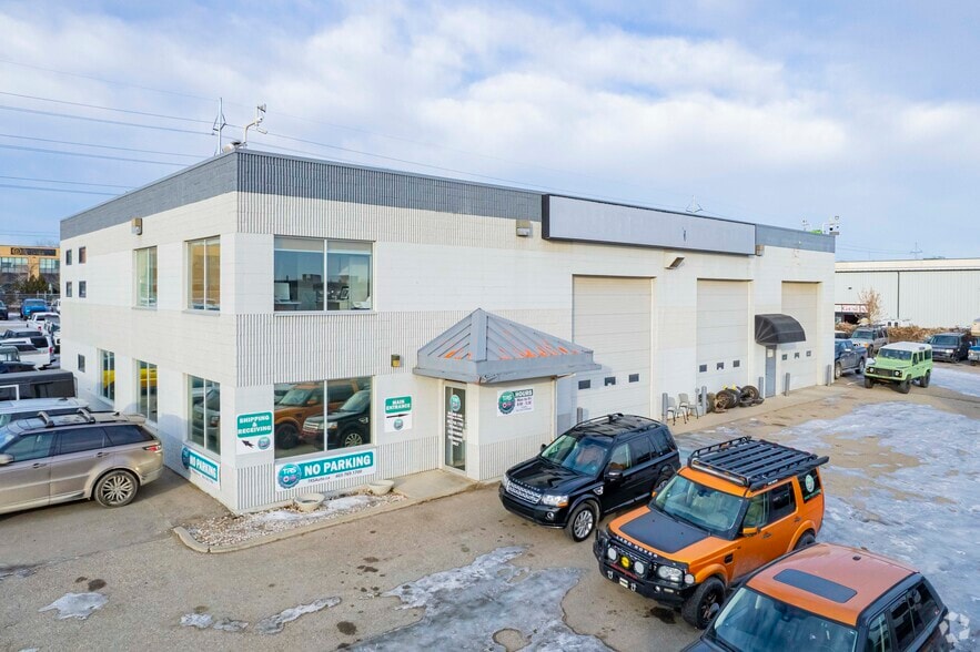 5035 12A St SE, Calgary, AB for sale - Primary Photo - Image 1 of 1