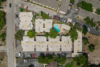 3102 Hillcrest Dr, San Antonio, TX - aerial  map view - Image1