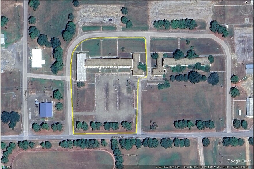 110 Texas Ave, New Boston, TX for sale - Building Photo - Image 1 of 6