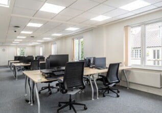 Lower Teddington Rd, Kingston Upon Thames for lease Interior Photo- Image 2 of 12