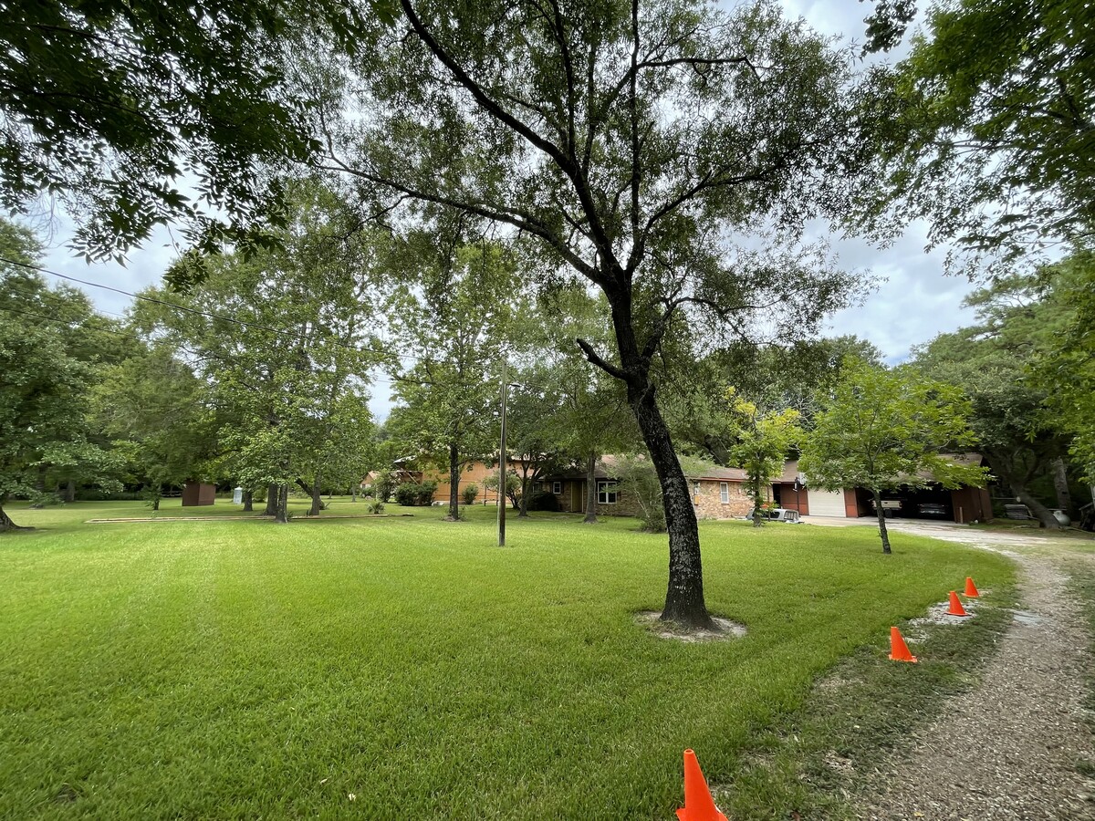 12315 Garrett Rd, Houston, TX 77044 | LoopNet