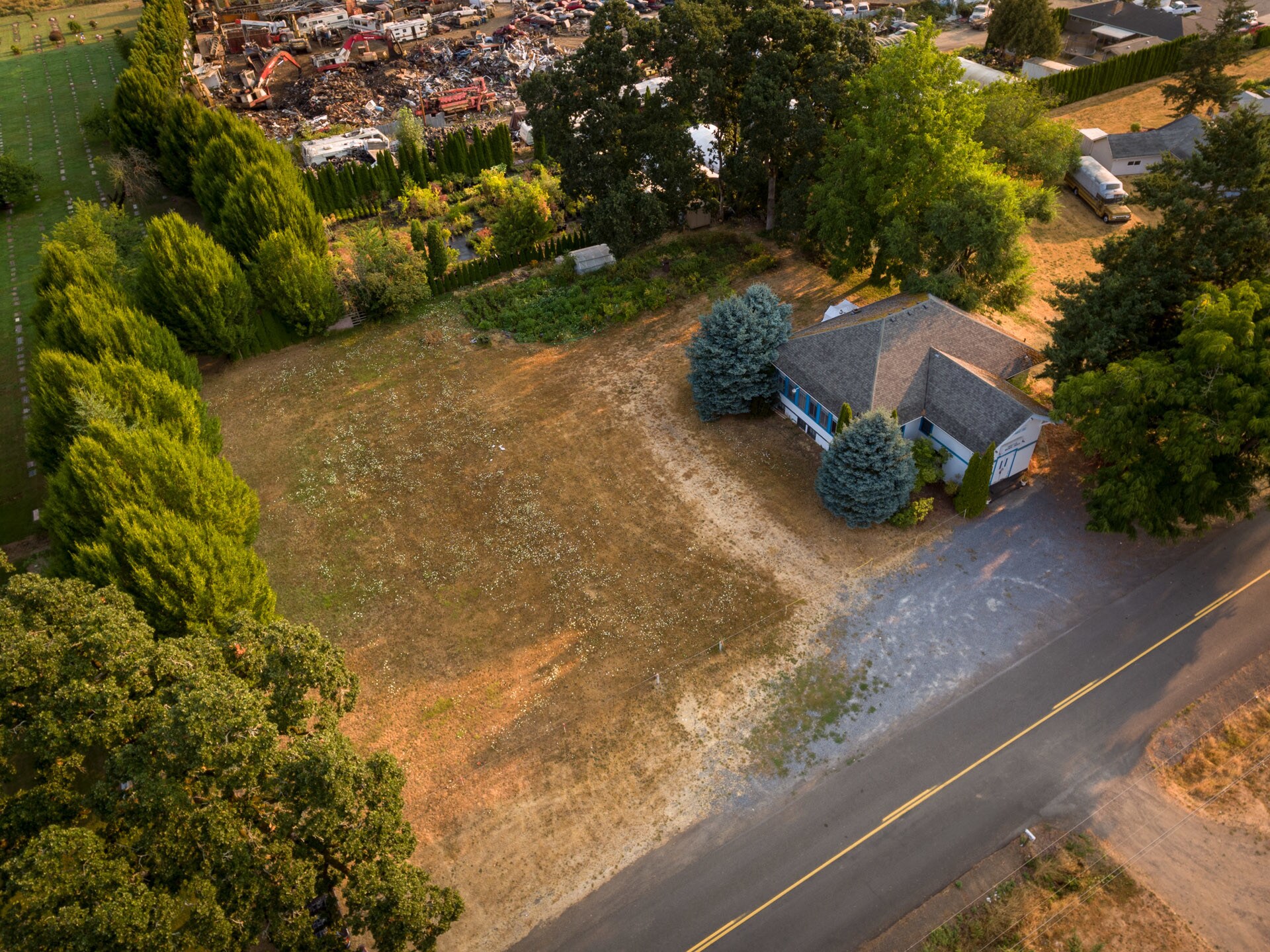 995 Belle Passi Rd, Woodburn, OR for sale Aerial- Image 1 of 1