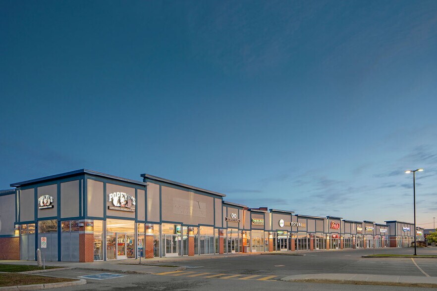 1198-1252 Rue Yves-Blais, Terrebonne, QC for lease - Building Photo - Image 1 of 6