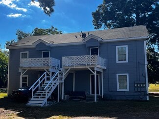 More details for 108 N Gordon Dr, Crockett, TX - Multifamily for Sale
