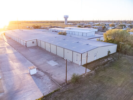 9001 Avenue P, Lubbock TX - Warehouse