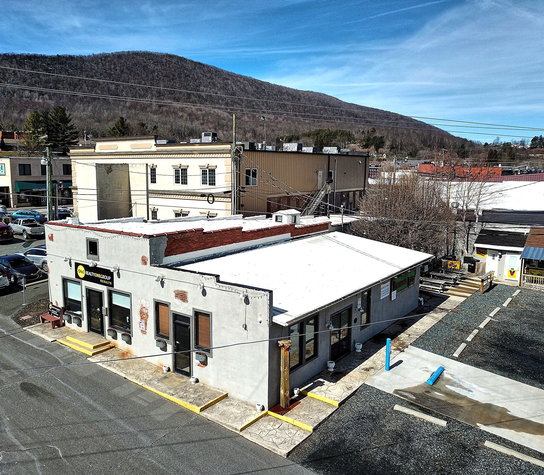 19 E Ashe St, West Jefferson, NC for sale Building Photo- Image 1 of 1