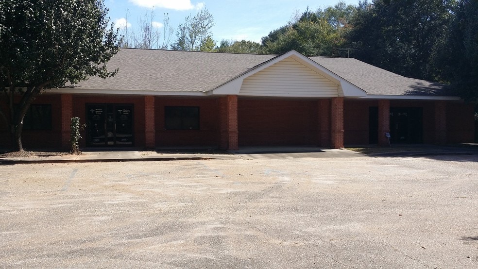 5336 10th St, Malone, FL for sale - Building Photo - Image 1 of 1