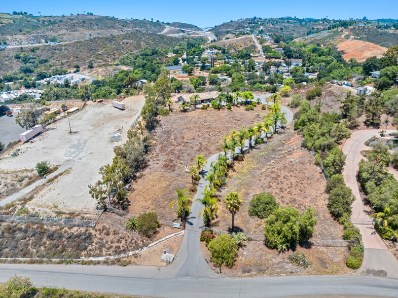 8530 Nelson Way, Escondido, CA for sale - Primary Photo - Image 1 of 22