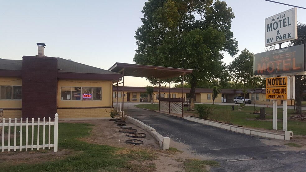 501 SW 5th St, Cross Plains, TX for sale - Other - Image 1 of 1