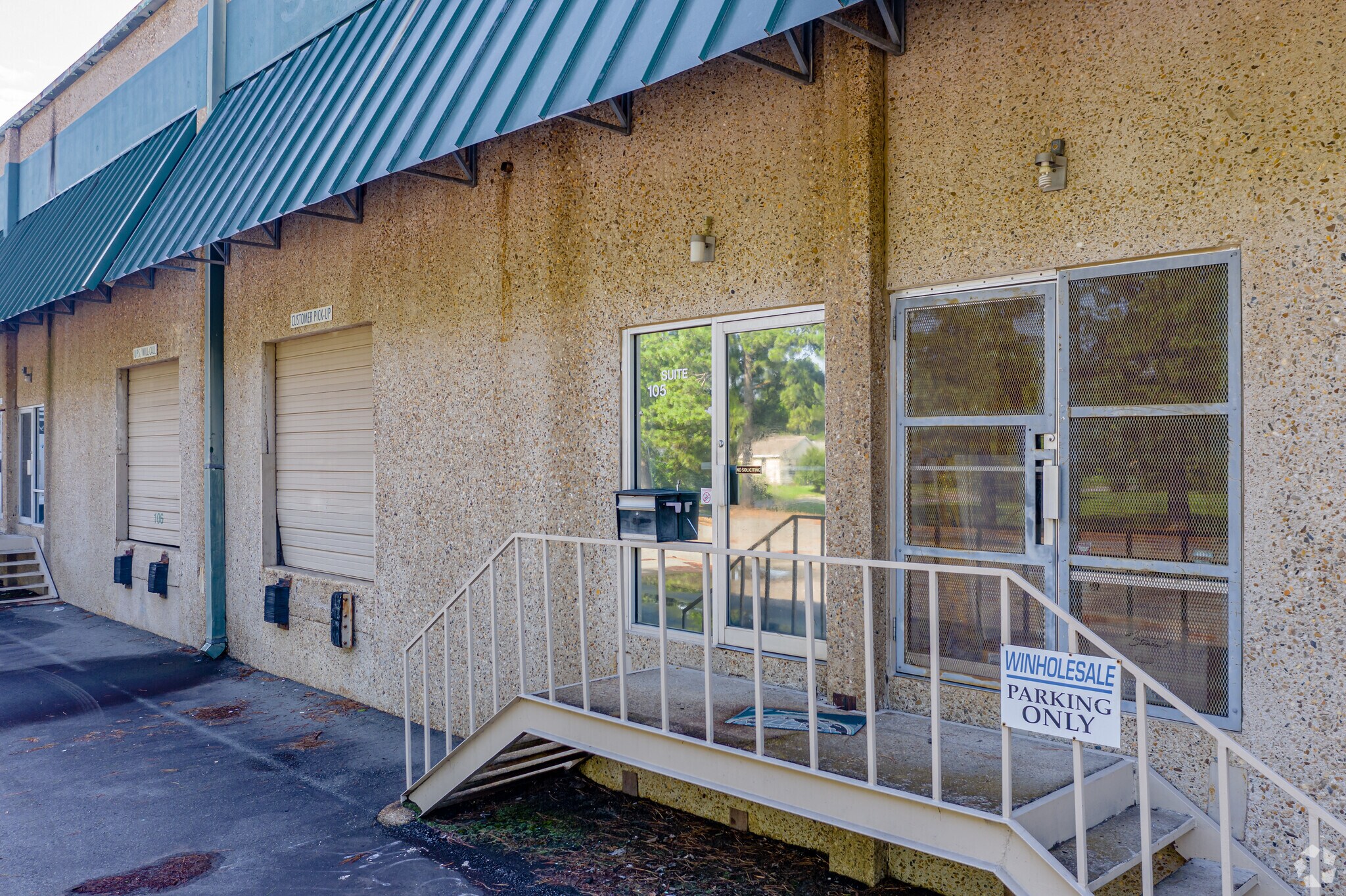 1305 N Hills Blvd, North Little Rock, AR 72114 Industrial Space for