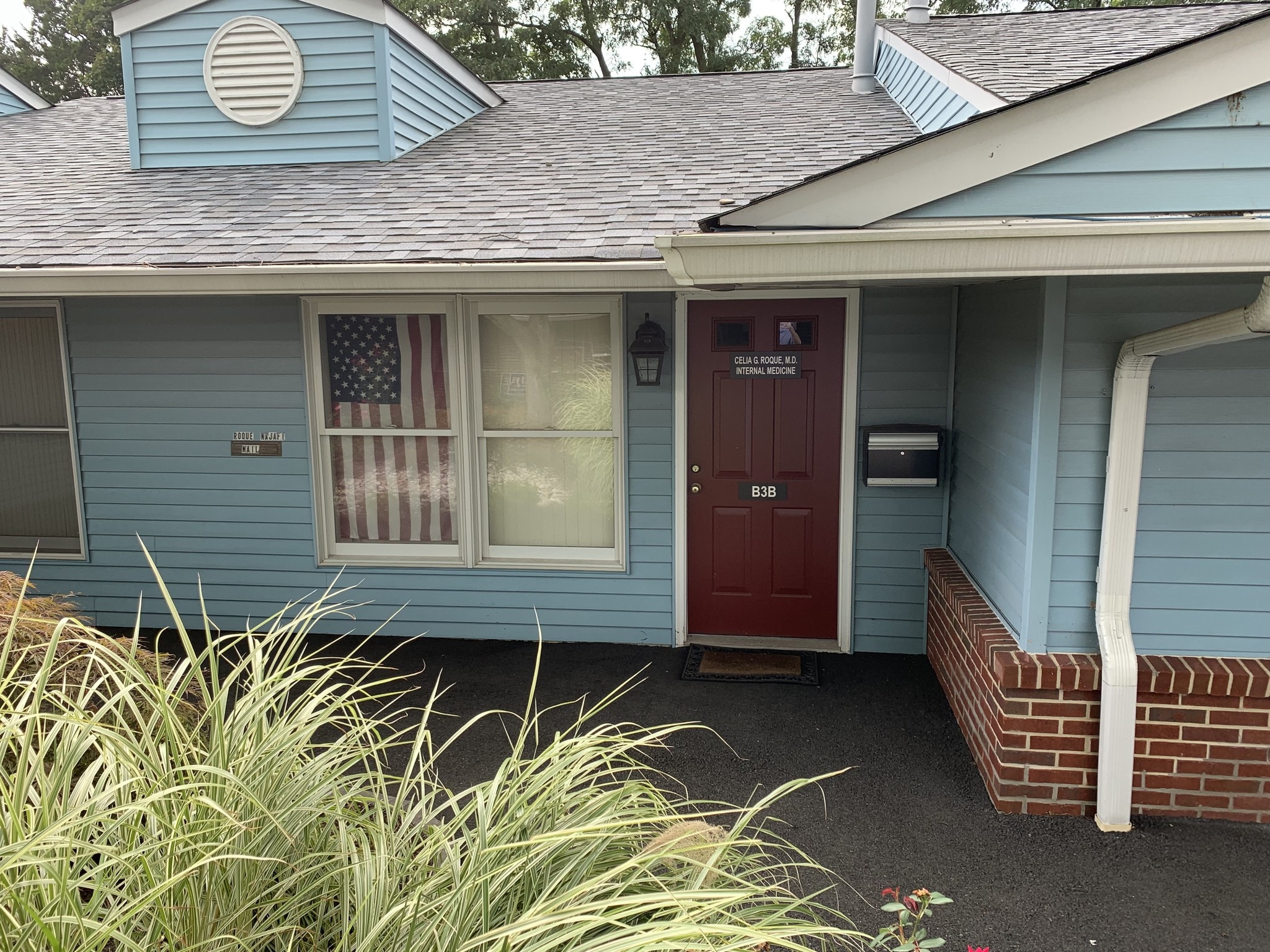 573577 Cranburysouth River Rd, East Brunswick, NJ 08816