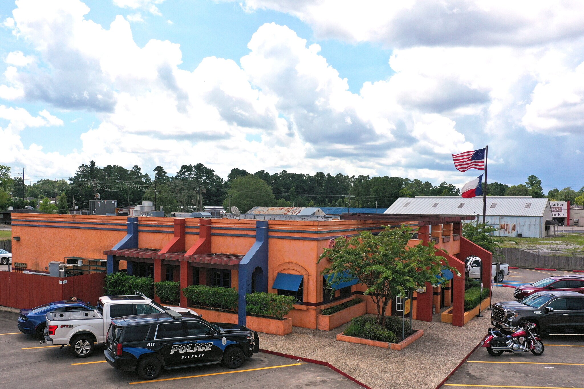 915 Highway 96 S, Silsbee, TX for sale Building Photo- Image 1 of 1