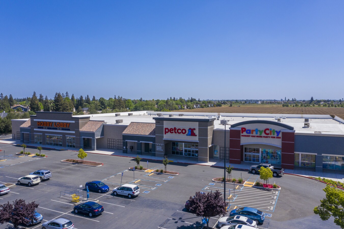 2314 W Kettleman Ln, Lodi, CA 95242 Sunwest Plaza