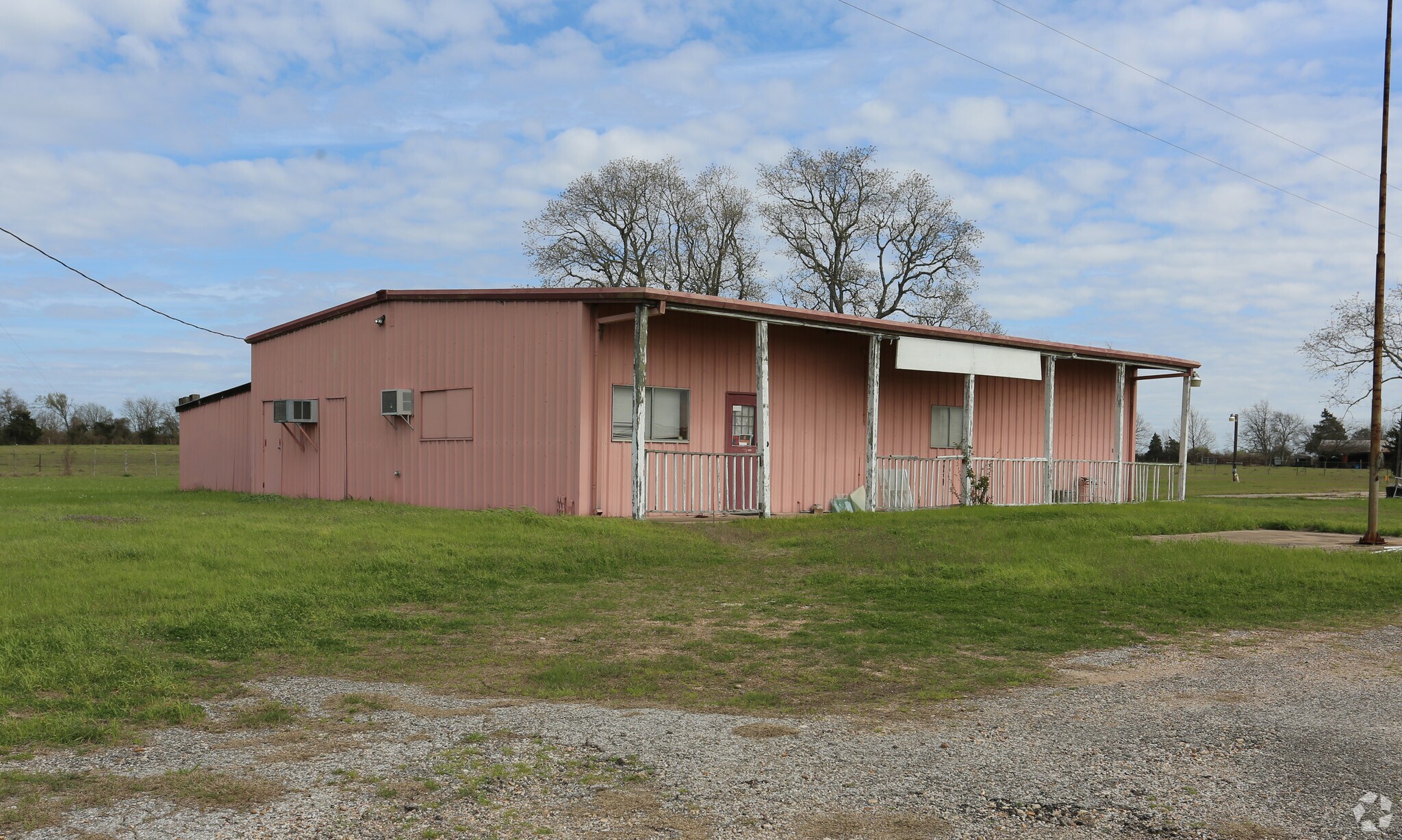 15780 Highway 290 W, Burton, TX for sale Primary Photo- Image 1 of 1